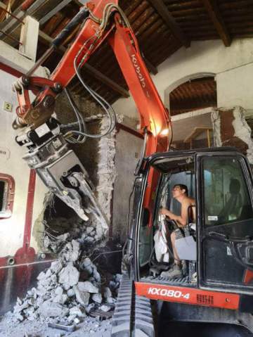 Démolition d'une cave à vin chez un particulier à Canet